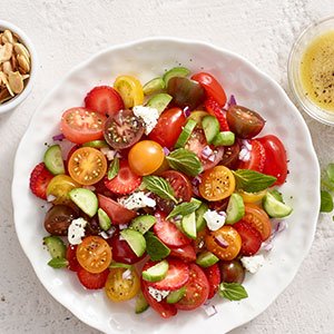 tomato strawberry salad index image