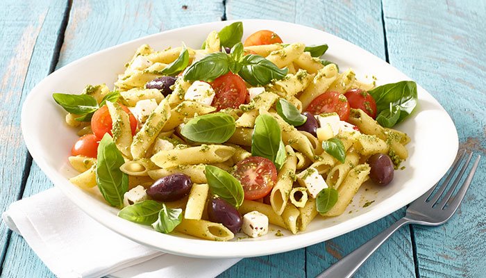 basil pasta salad display image
