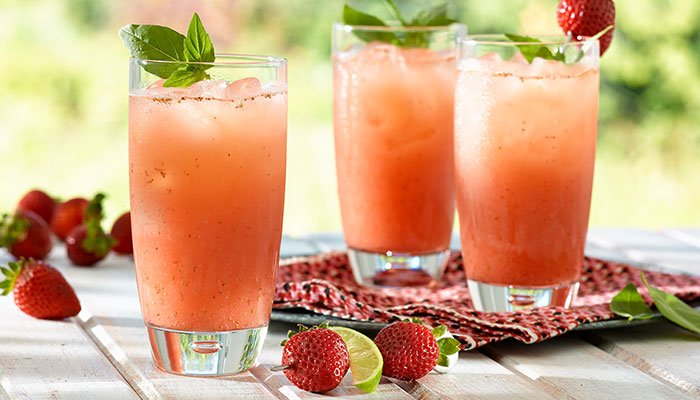 strawberry basil limeade display image